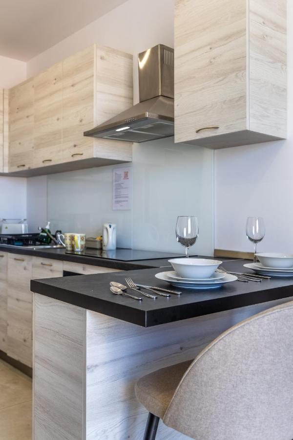 Serafina'S Apartment 5 Min Walk From St Julians ซาน กวานน์ ภายนอก รูปภาพ