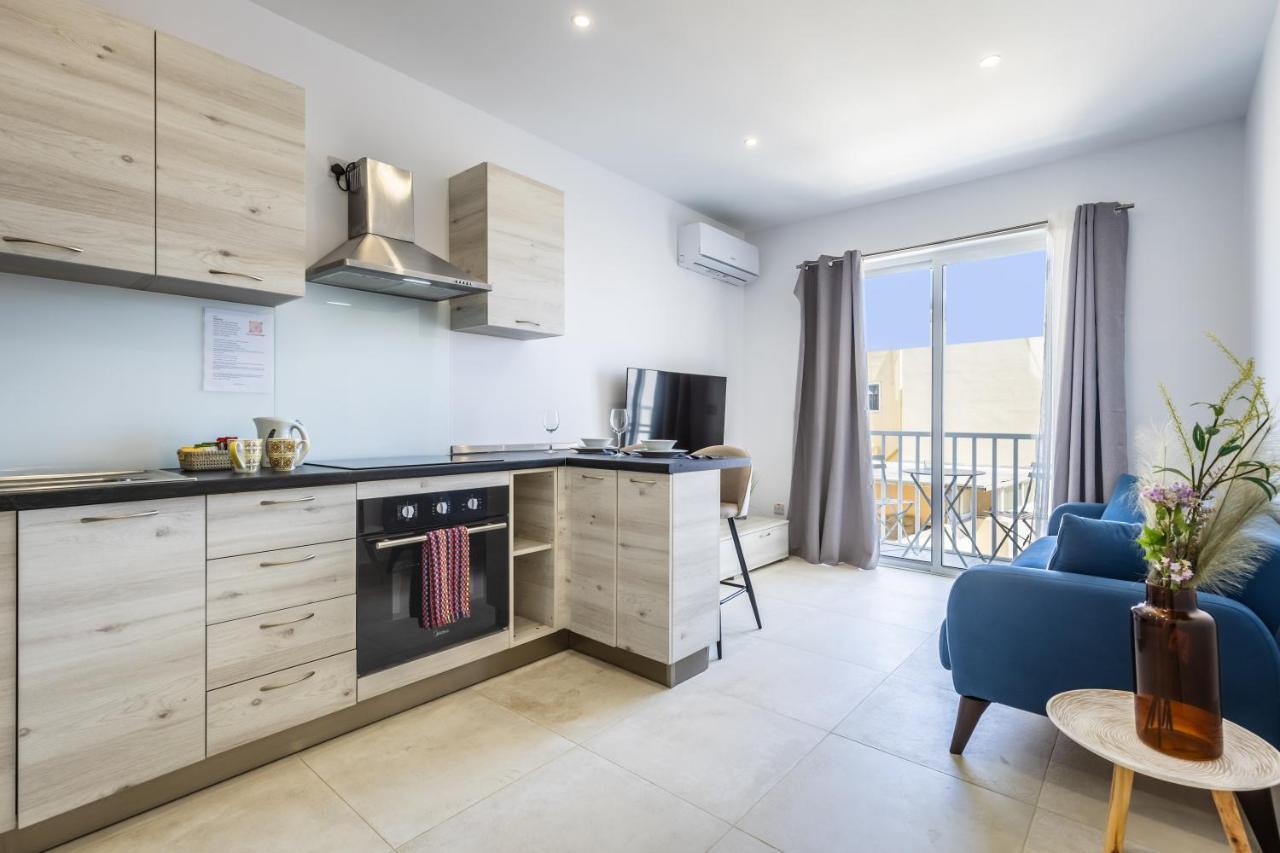 Serafina'S Apartment 5 Min Walk From St Julians ซาน กวานน์ ภายนอก รูปภาพ